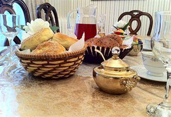 Saint Louis Bed & Breakfast 3*